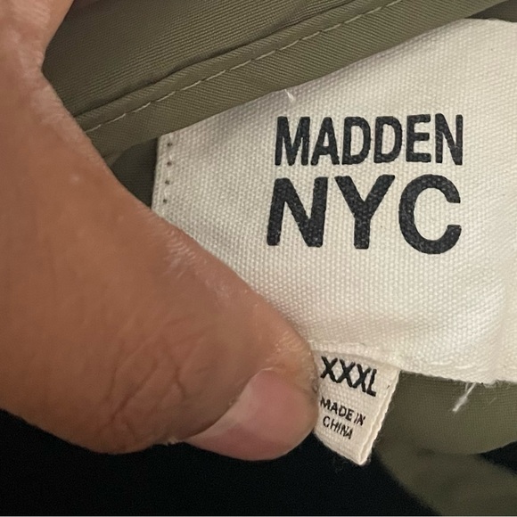 Madden women’s jumpsuit - Picture 3 of 8